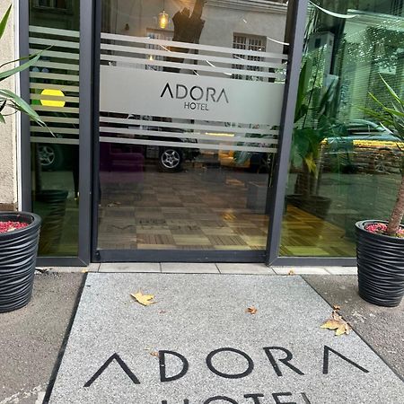 Hotel Adora ティビリシ エクステリア 写真